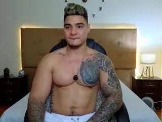 Offline stiven_velez on Flirt4Free
