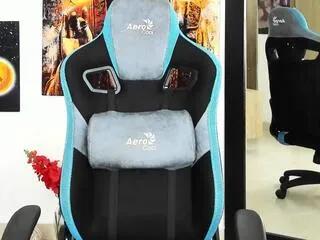 Offline titan_jones on Flirt4Free