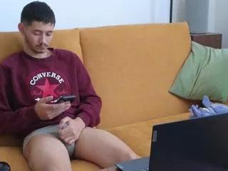 Offline tom_diamond on Flirt4Free