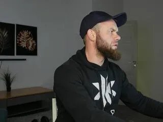 tommy_burnz on Flirt4Free 