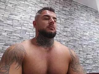 Offline tudfwlch_y on Flirt4Free