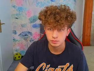 Offline valentin_martel on Flirt4Free