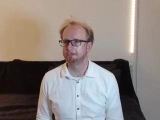 Offline xavii_day on Flirt4Free