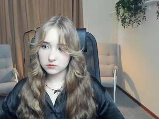 Freechat yolande_miggins on Flirt4Free