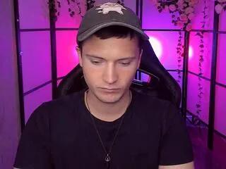 Offline zack_wilson on Flirt4Free