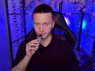 Offline zack_wilson on Flirt4Free