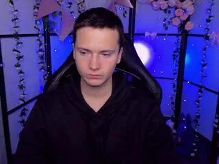 Offline zack_wilson on Flirt4Free