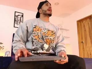 Offline zane_maverick on Flirt4Free