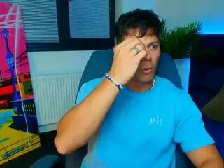 Offline zeb_madison on Flirt4Free