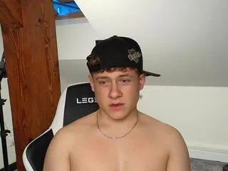 Freechat zeke_carter on Flirt4Free