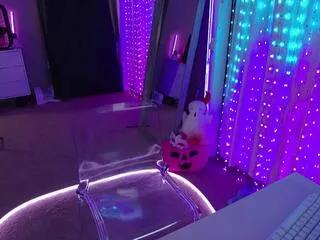 zoey_clark — Freechat on Flirt4Free