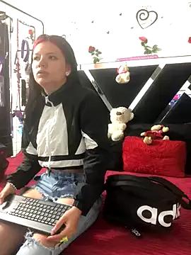 Freechat 1lovelygirls on StripChat