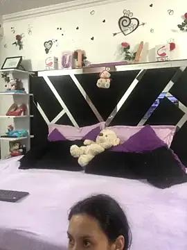 Freechat 1lovelygirls on StripChat