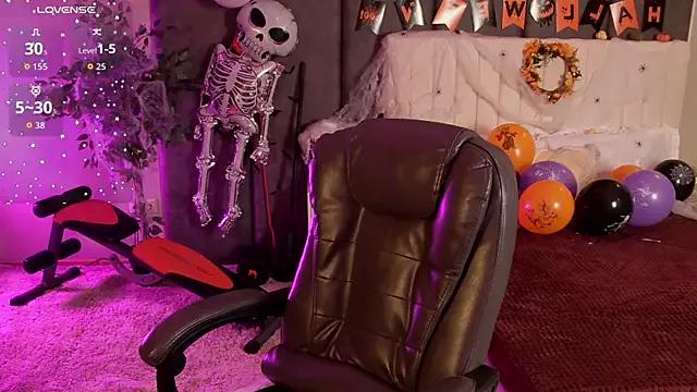 StripChat _F_R_A_U_ is Freechat _F_R_A_U_ — Relax my ass hole with your finger