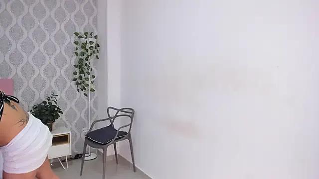 ada_sienna on StripChat 