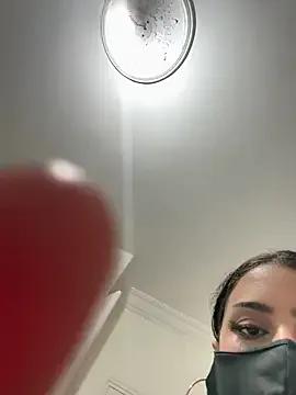 Freechat Ahlam7578 on StripChat