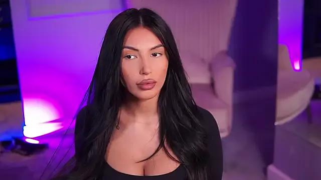 Freechat AishaaDevoe on StripChat