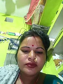 Group ALEXXA_143 on StripChat