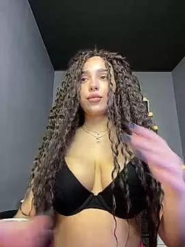 AllaScarlet on StripChat 