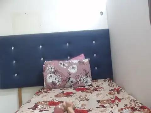 Freechat bemymasterlovers on StripChat