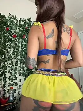 butterflybootyy on StripChat 