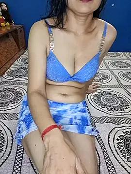 Freechat Cute-Zarina on StripChat