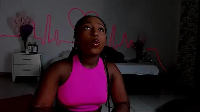 Freechat EmmaSanzz_ on StripChat