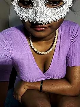 FANTASY_QUEEN_07 — Play with my boobs