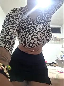 Private gatadeojosclaros on StripChat