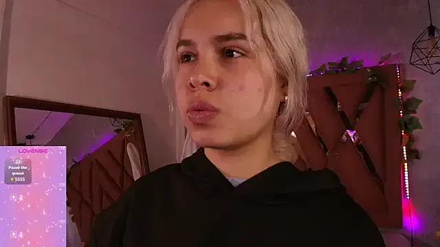 StripChat Haelycute is Freechat Haelycute — Hold DP + Choke and Gag on ur Dick