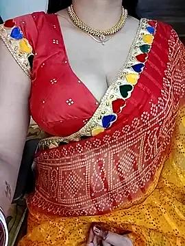 StripChat kaamuk_shweta is Freechat kaamuk_shweta — Story of train journey