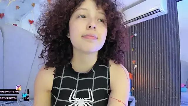 Katemoss70 — zoom asshole