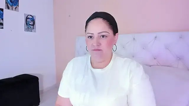 katte_landerr on StripChat 