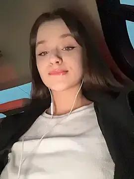 StripChat KittyQueeny is Freechat KittyQueeny — Make me crazy horny near people in Mall