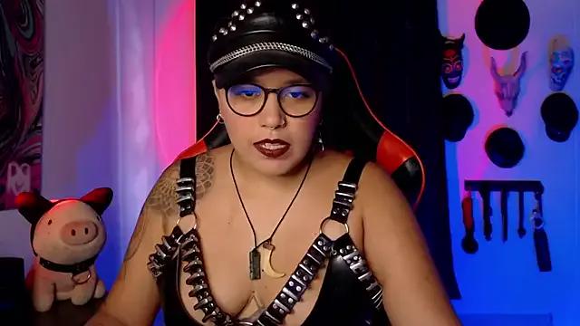 LilithSharon on StripChat 