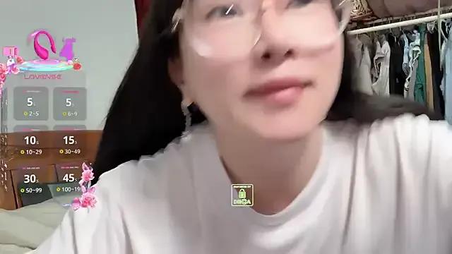 Freechat Liqinqin on StripChat