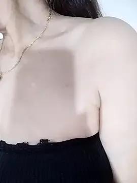 Freechat LisaaSEXXY on StripChat