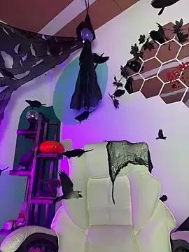 LollaByer on StripChat 