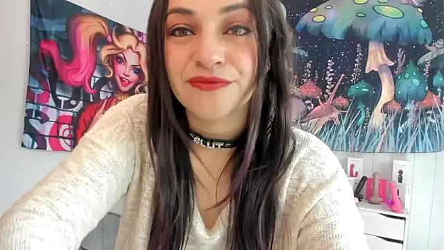 Freechat LovelyAzucena on StripChat