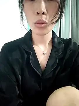 Freechat Ly-ny on StripChat