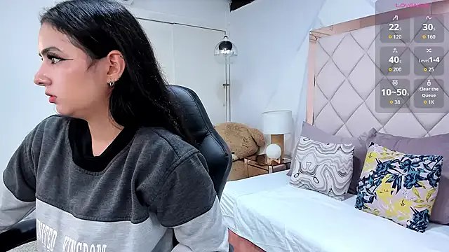 maddie_greyy on StripChat 