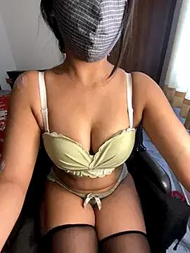 StripChat miss_lina is Freechat miss_lina — Show anal & wink