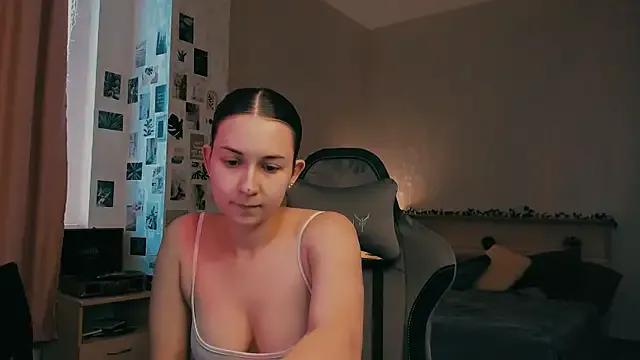 StripChat raviolly046 is Freechat raviolly046 — little dance