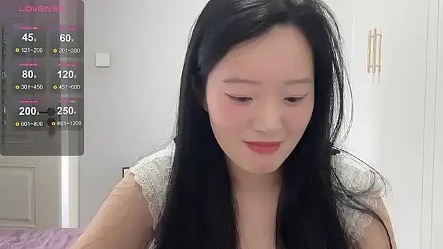 Freechat rose-u on StripChat