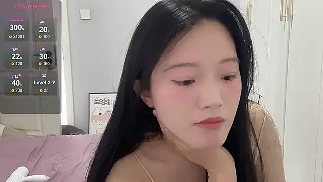 Freechat rose-u on StripChat