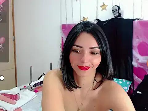 sara_arias00 on StripChat 