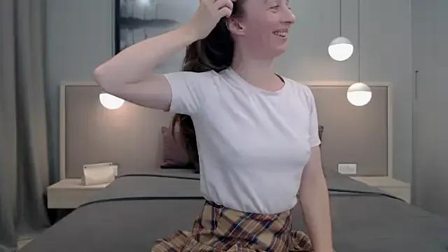 Freechat ShySchoolGirl on StripChat
