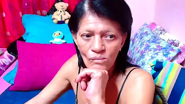 Private SLUTTYROXY on StripChat