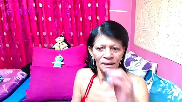 Private SLUTTYROXY on StripChat