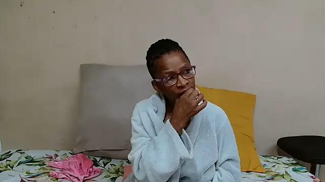 Freechat SugarPoppy24xxx on StripChat